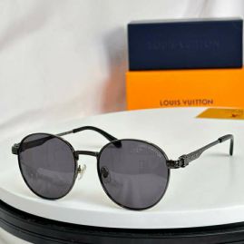 Picture of LV Sunglasses _SKUfw57236022fw